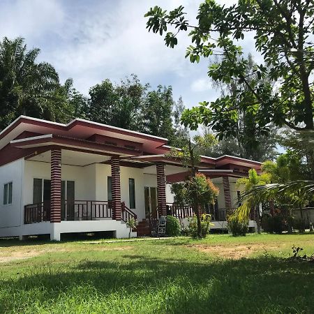 Tara House Hotel Koh Lanta Ngoại thất bức ảnh