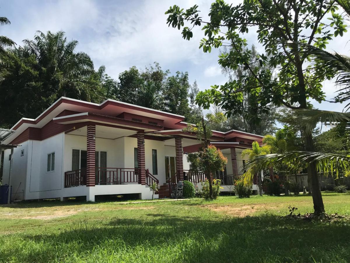 Tara House Hotel Koh Lanta Ngoại thất bức ảnh