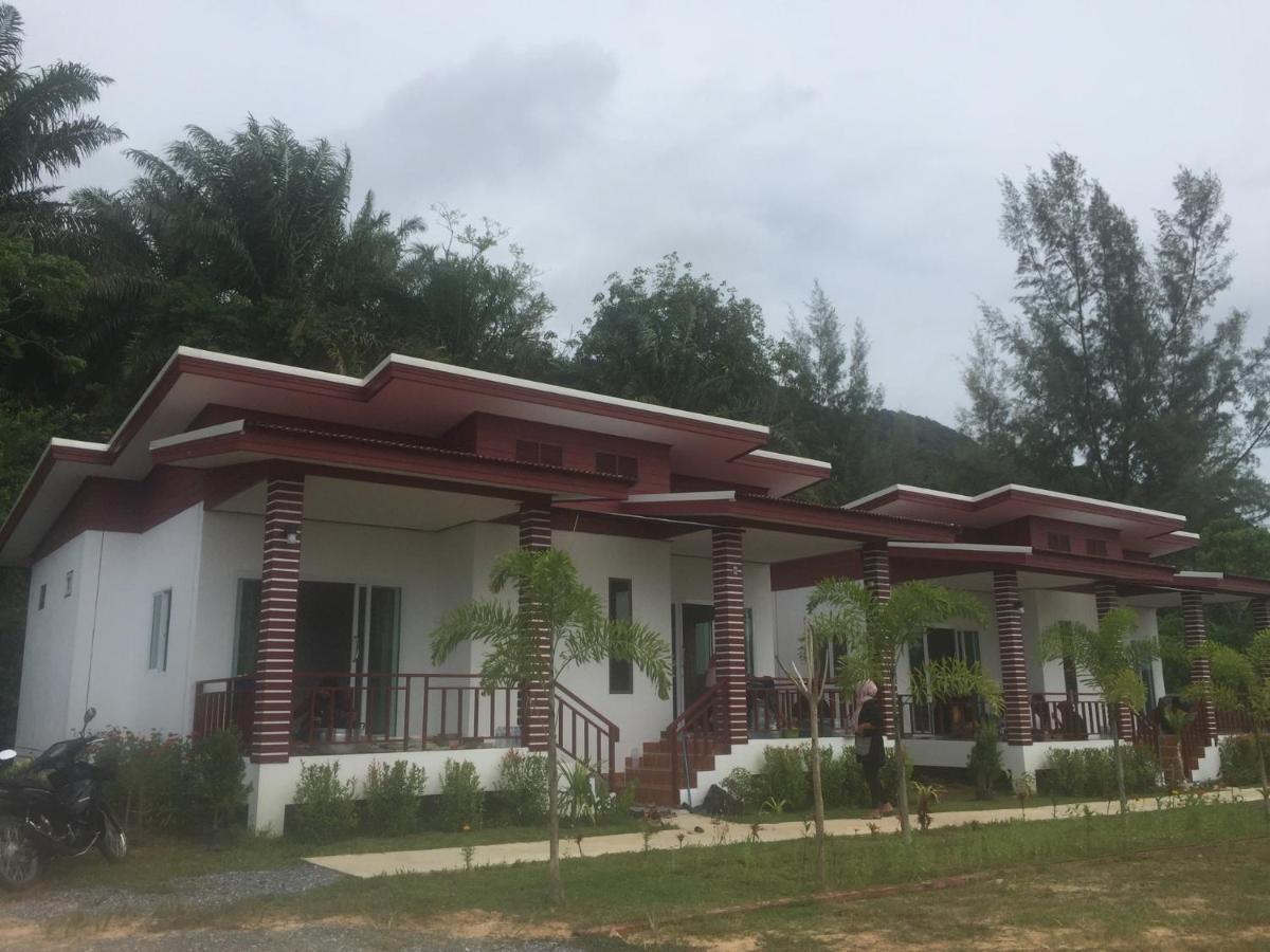 Tara House Hotel Koh Lanta Ngoại thất bức ảnh