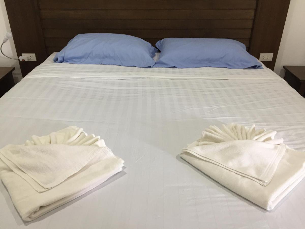 Tara House Hotel Koh Lanta Ngoại thất bức ảnh