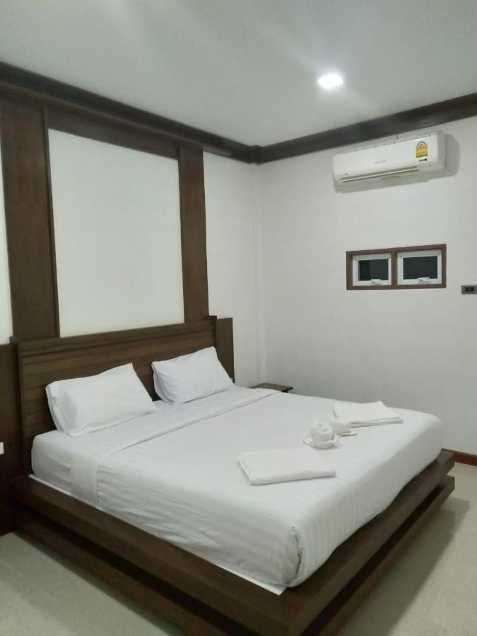 Tara House Hotel Koh Lanta Ngoại thất bức ảnh